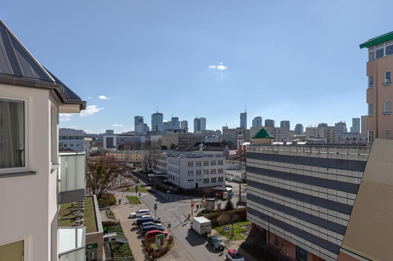 Stylowy Apartament Z Pieknym Widokiem Na Miasto Варшава Экстерьер фото