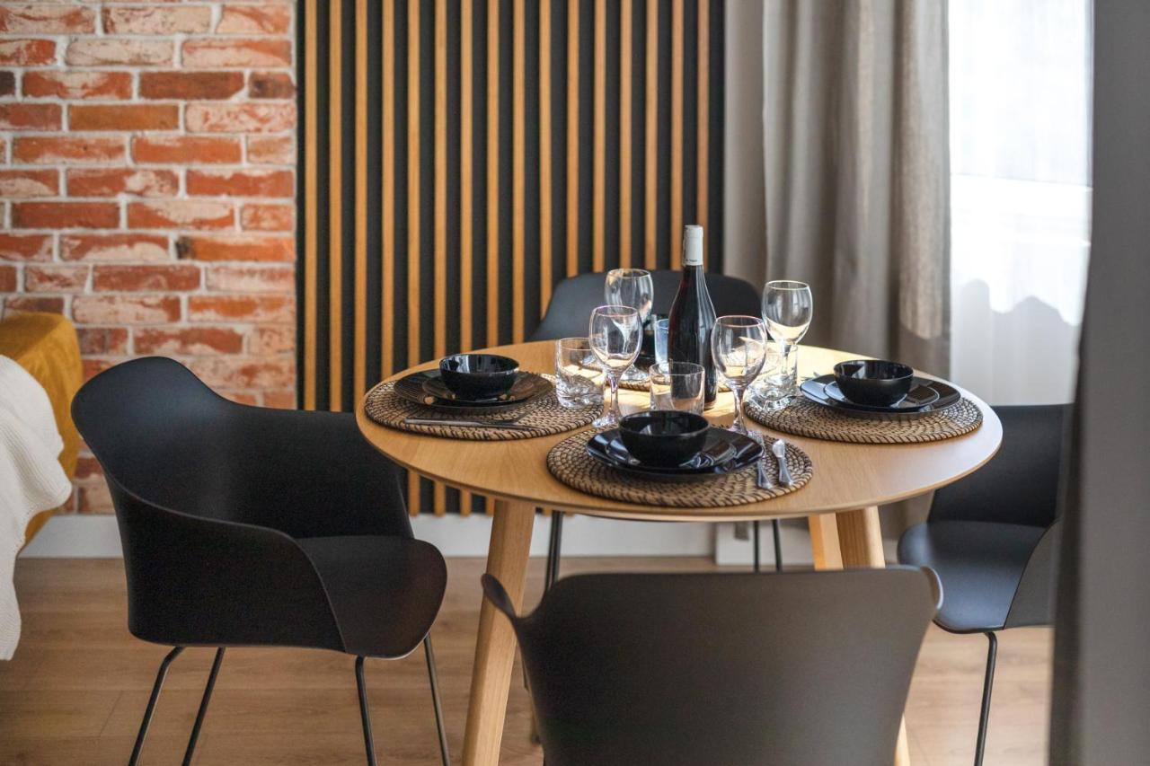 Stylowy Apartament Z Pieknym Widokiem Na Miasto Варшава Экстерьер фото