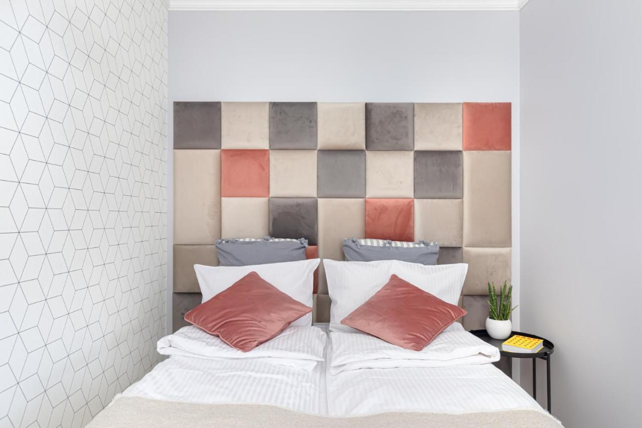 Stylowy Apartament Z Pieknym Widokiem Na Miasto Варшава Экстерьер фото